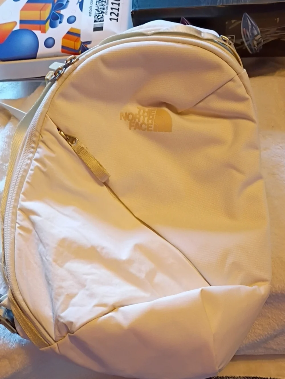 The North Face Women's Cream Backpack – Soft Neutral Daypack